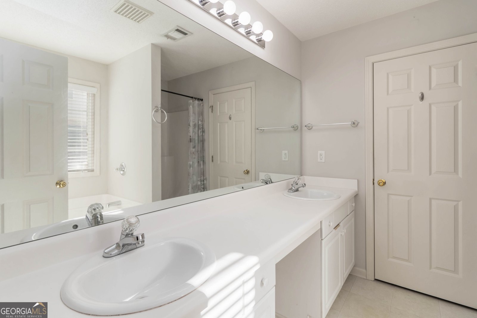 5970 Raventree Court South Fulton - Photo 17