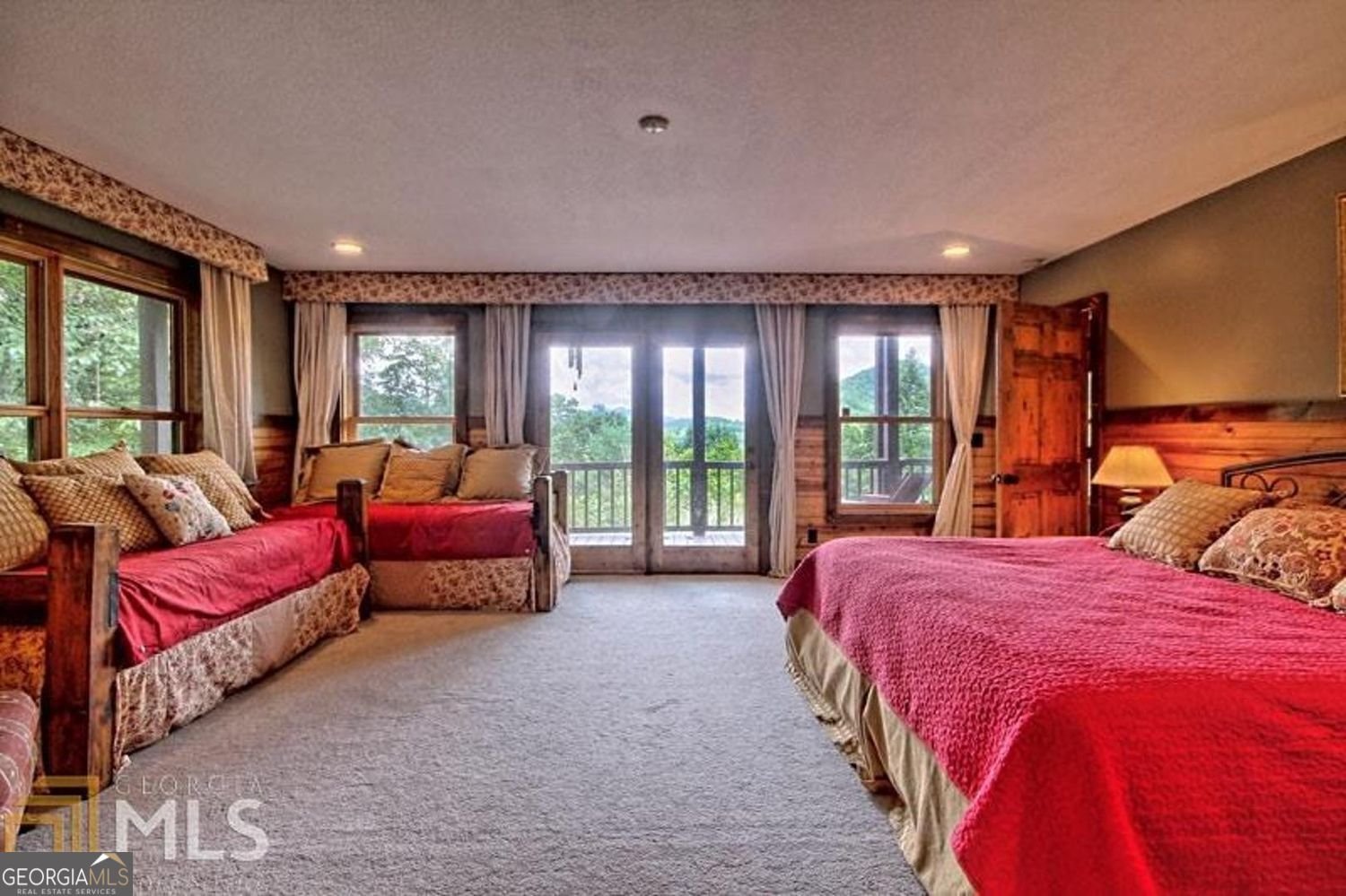 100 Corinth Lane Mountain City - Photo 21