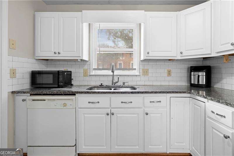 2894 Webb Bridge Road Alpharetta - Photo 13