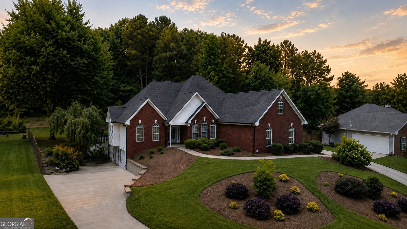6015 Cedar Lake Trail Loganville - main photo