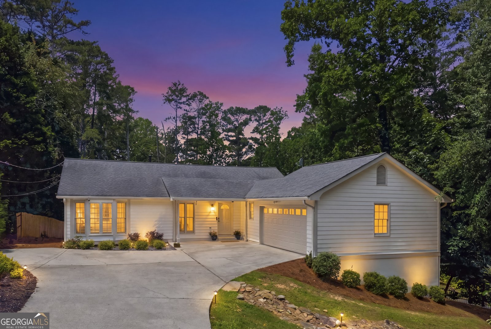 6014 Lake Lanier Heights Road Buford - main photo
