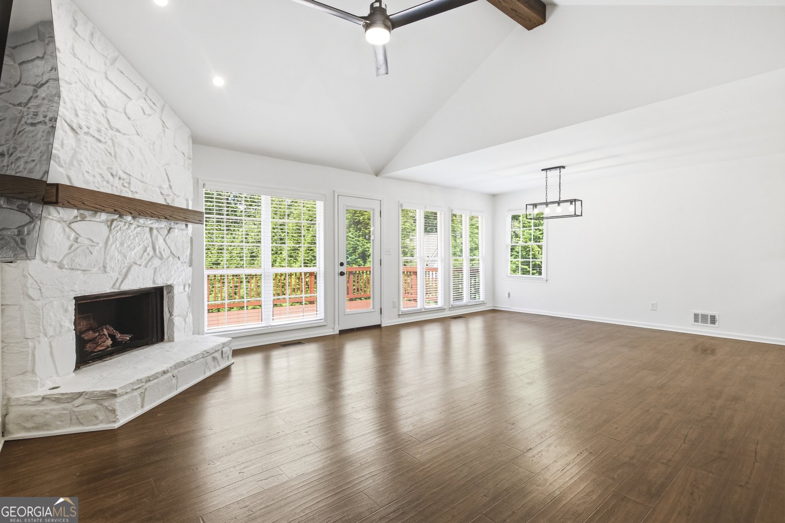 6014 Lake Lanier Heights Road Buford - Photo 8