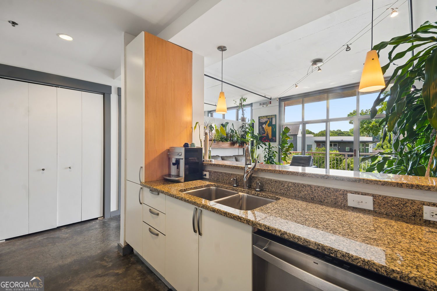 245 Highland Avenue Atlanta - Photo 9