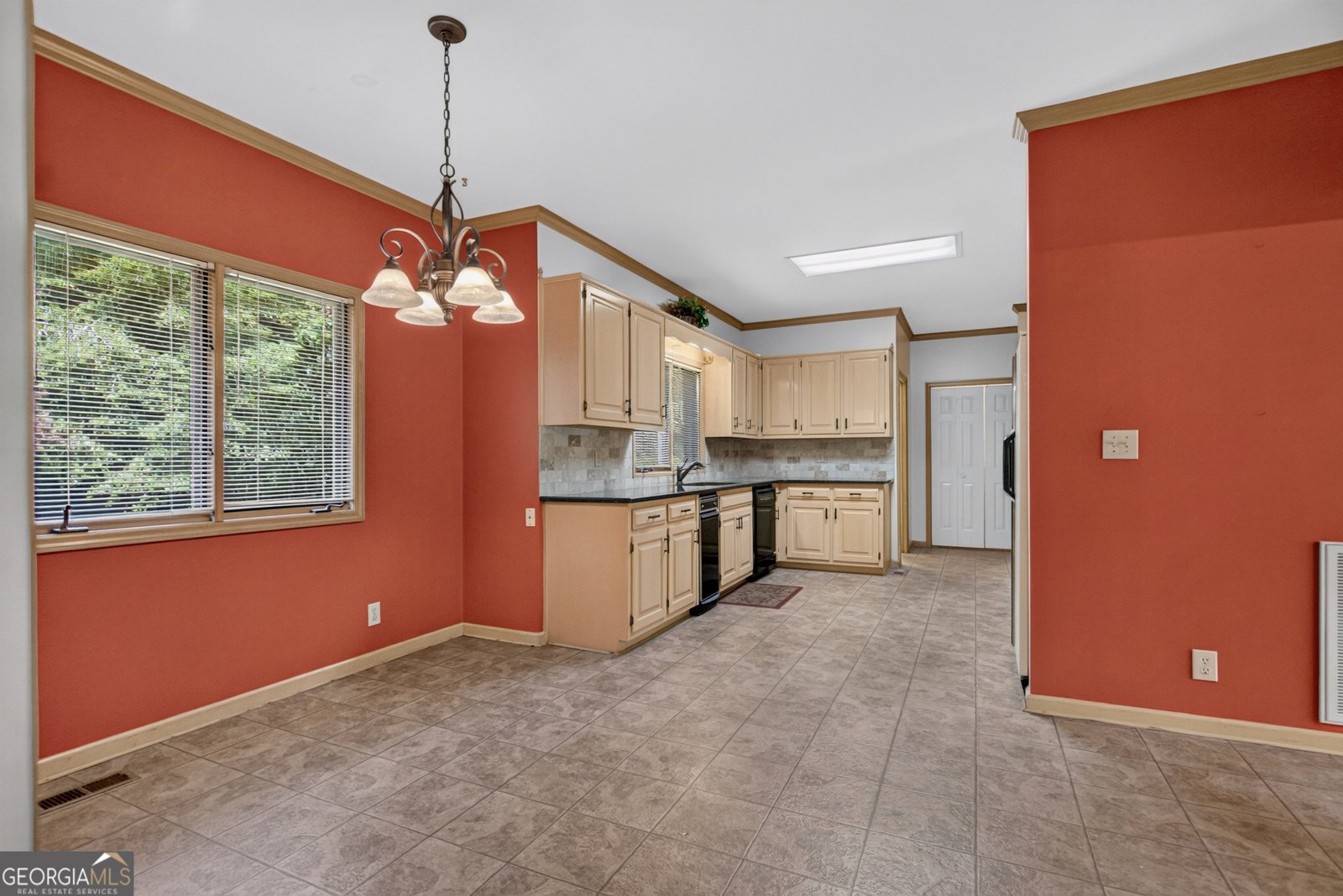 413 Ashford Circle Lagrange - Photo 14
