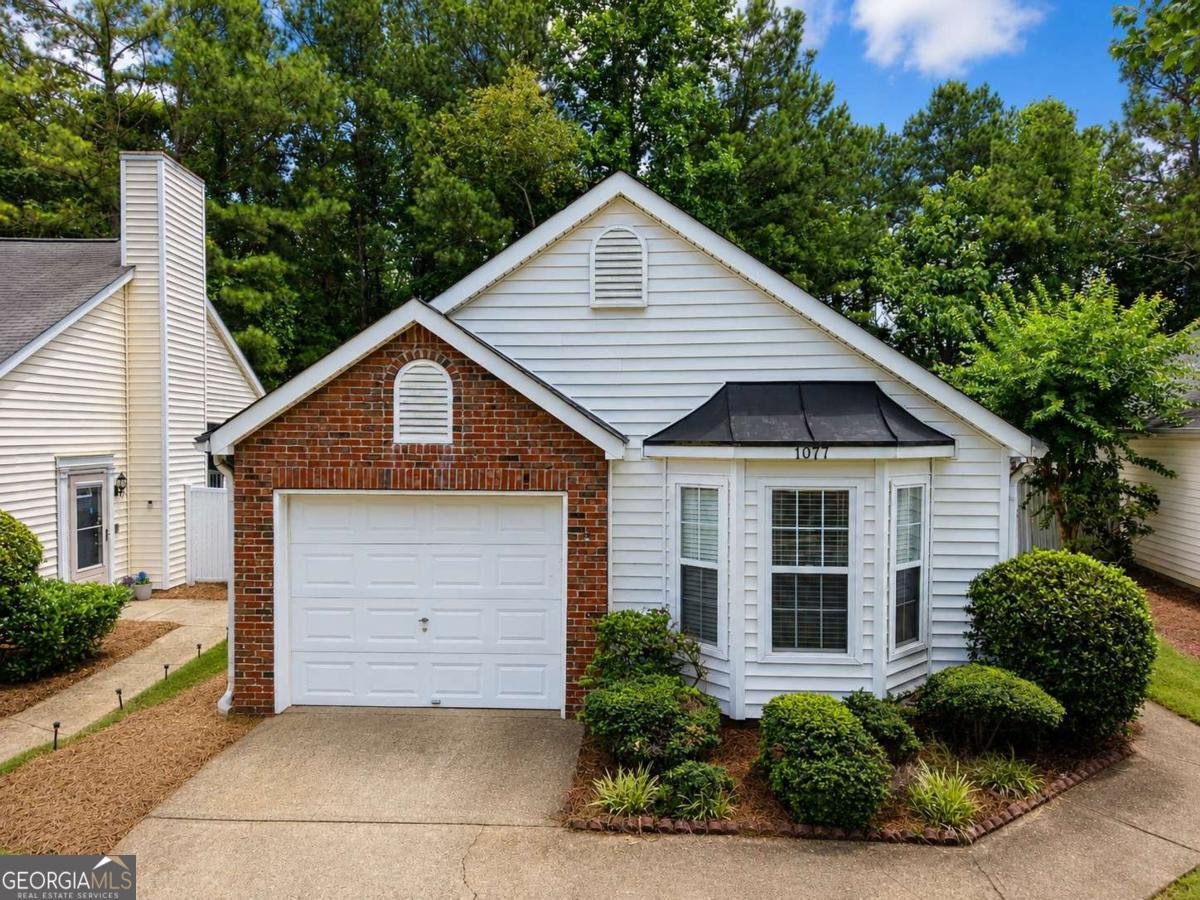 1077 Britley Park Lane Woodstock - main photo