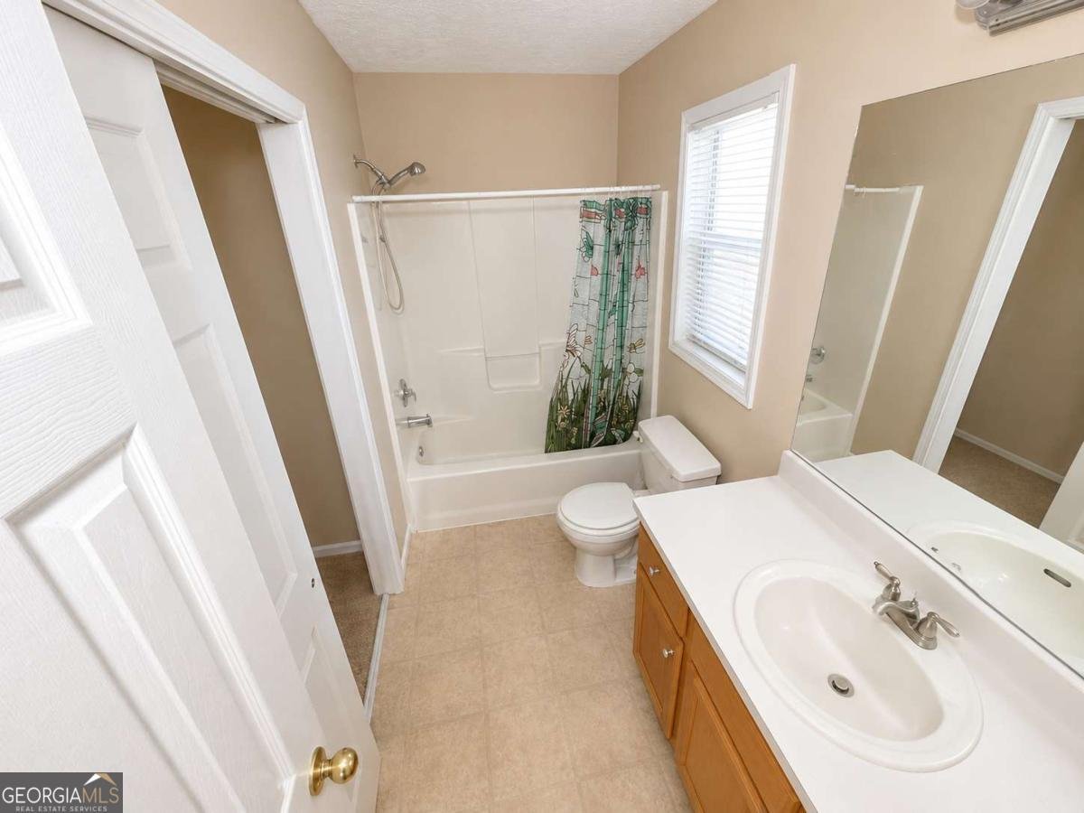 1077 Britley Park Lane Woodstock - Photo 13