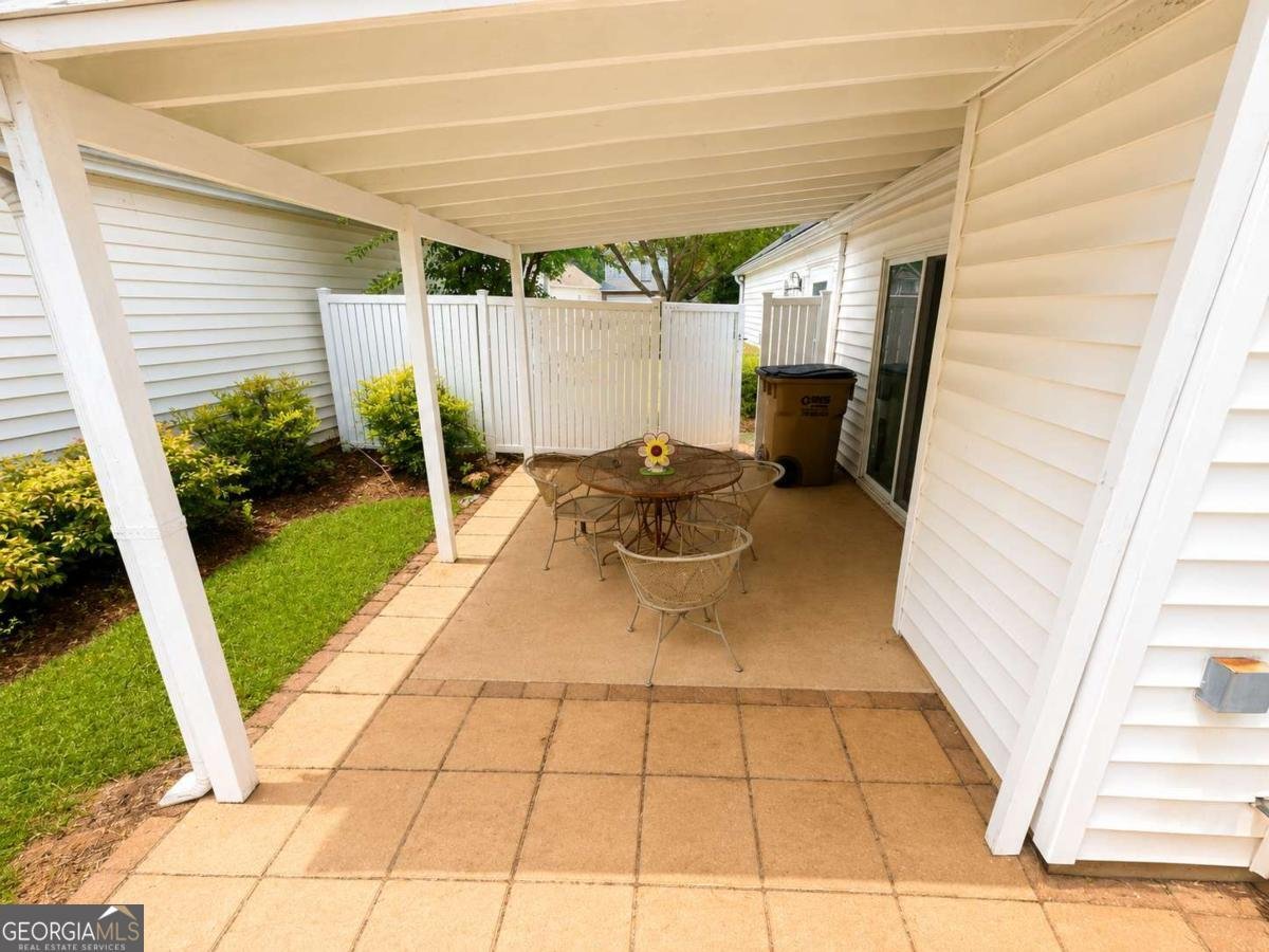 1077 Britley Park Lane Woodstock - Photo 16