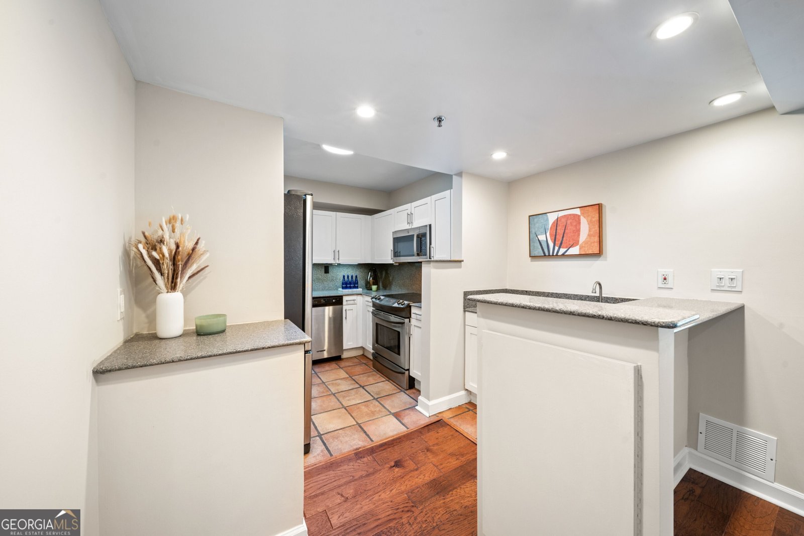 2870 Pharr Court Atlanta - Photo 9