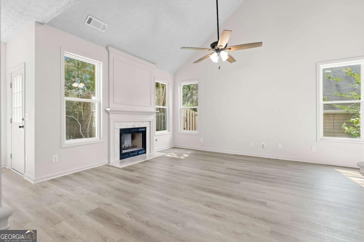 2003 Crestview Way Woodstock - Photo 11