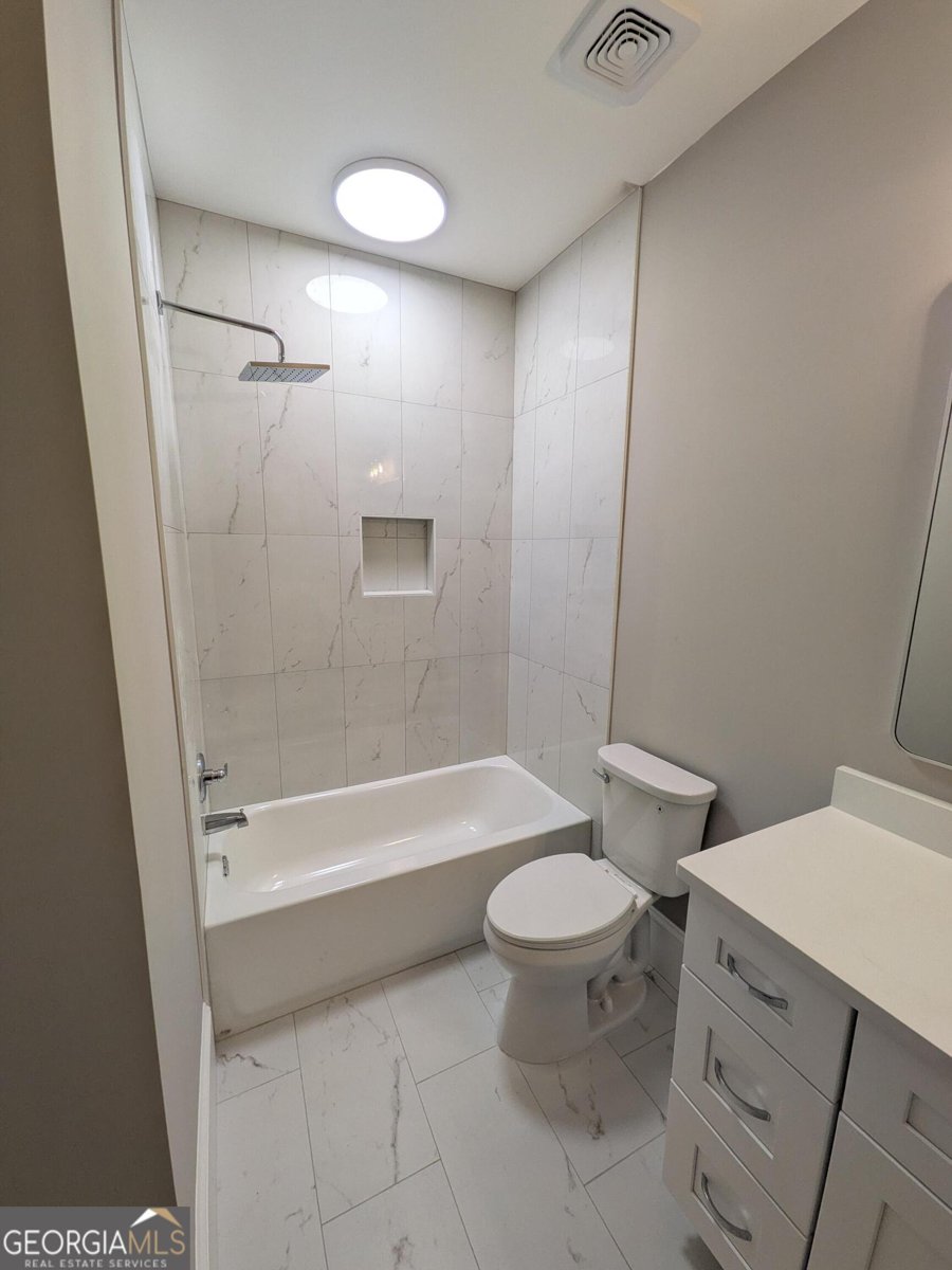 8239 High Lake Terrace Covington - Photo 21