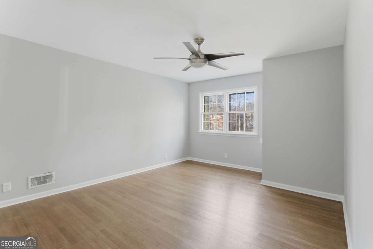 2037 Stoneleigh Drive Stone Mountain - Photo 32
