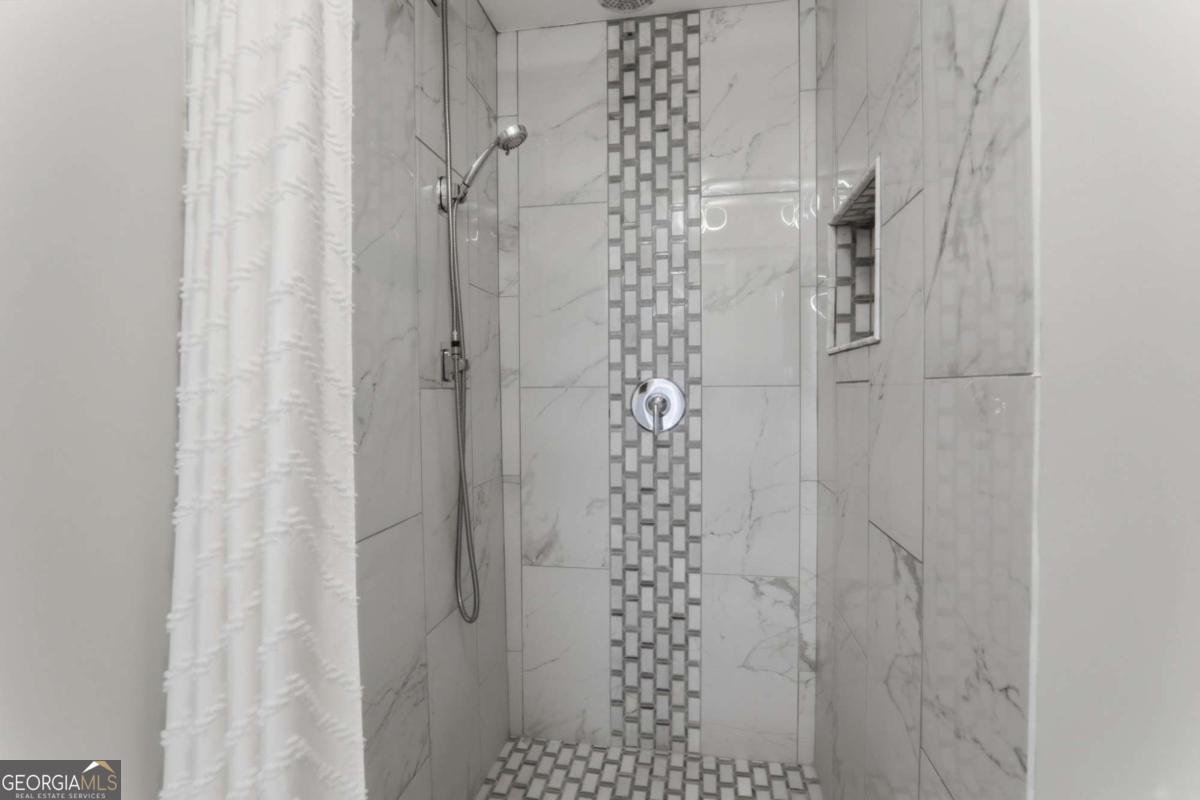 2037 Stoneleigh Drive Stone Mountain - Photo 37