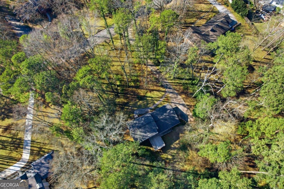 2037 Stoneleigh Drive Stone Mountain - Photo 54