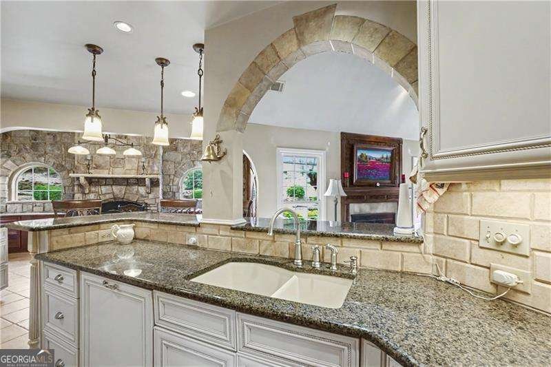 360 Oak Terrace Alpharetta - Photo 14