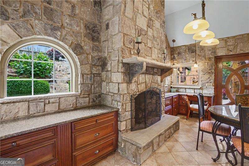 360 Oak Terrace Alpharetta - Photo 18