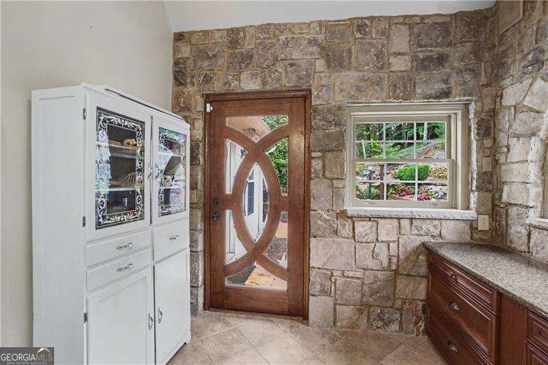 360 Oak Terrace Alpharetta - Photo 19