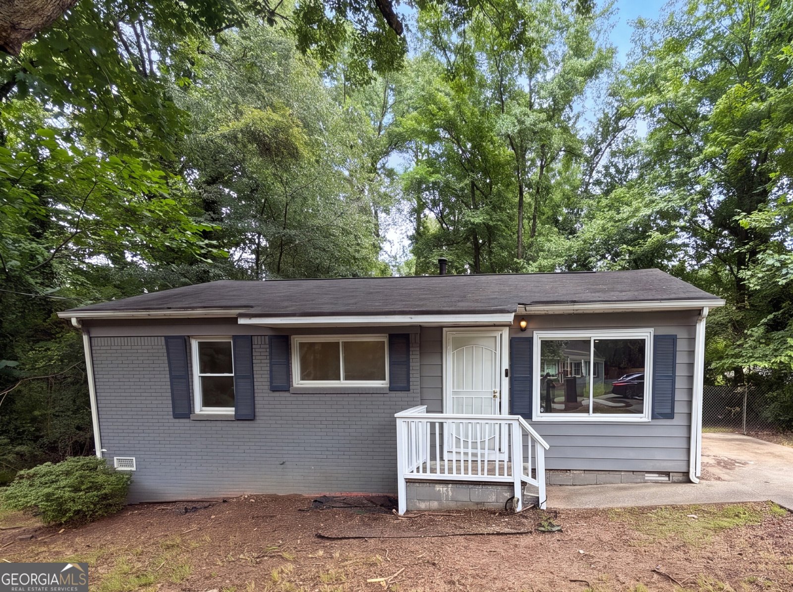 3685 Bolfair Drive Atlanta - main photo