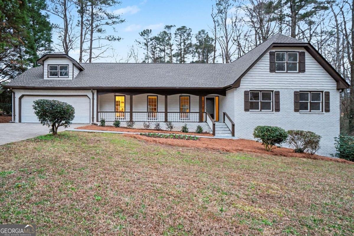 5464 Breathitt Drive Lilburn - main photo