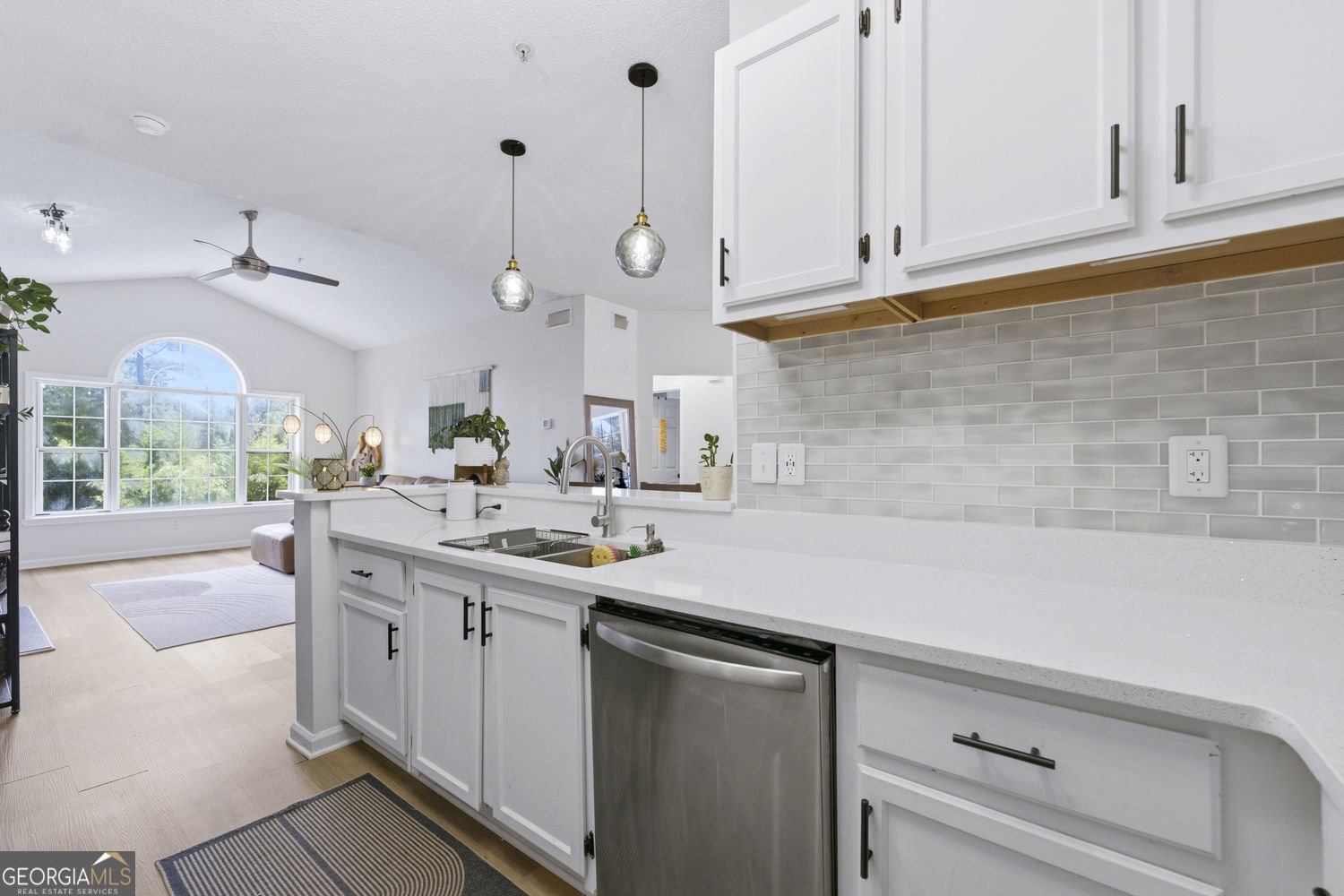 610 Vinings Forest Court smyrna - Photo 10