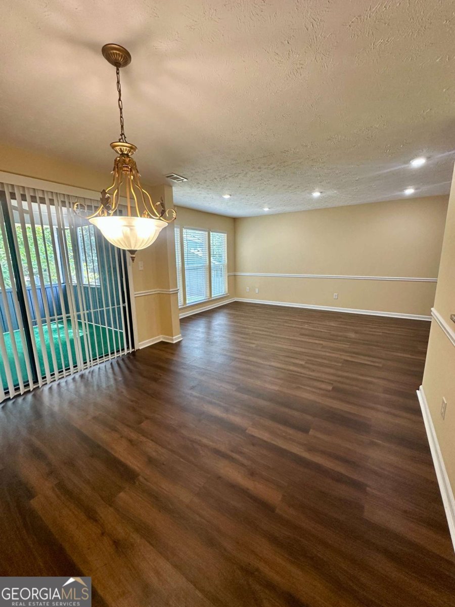 1051 Mariners Court Stone Mountain - Photo 12