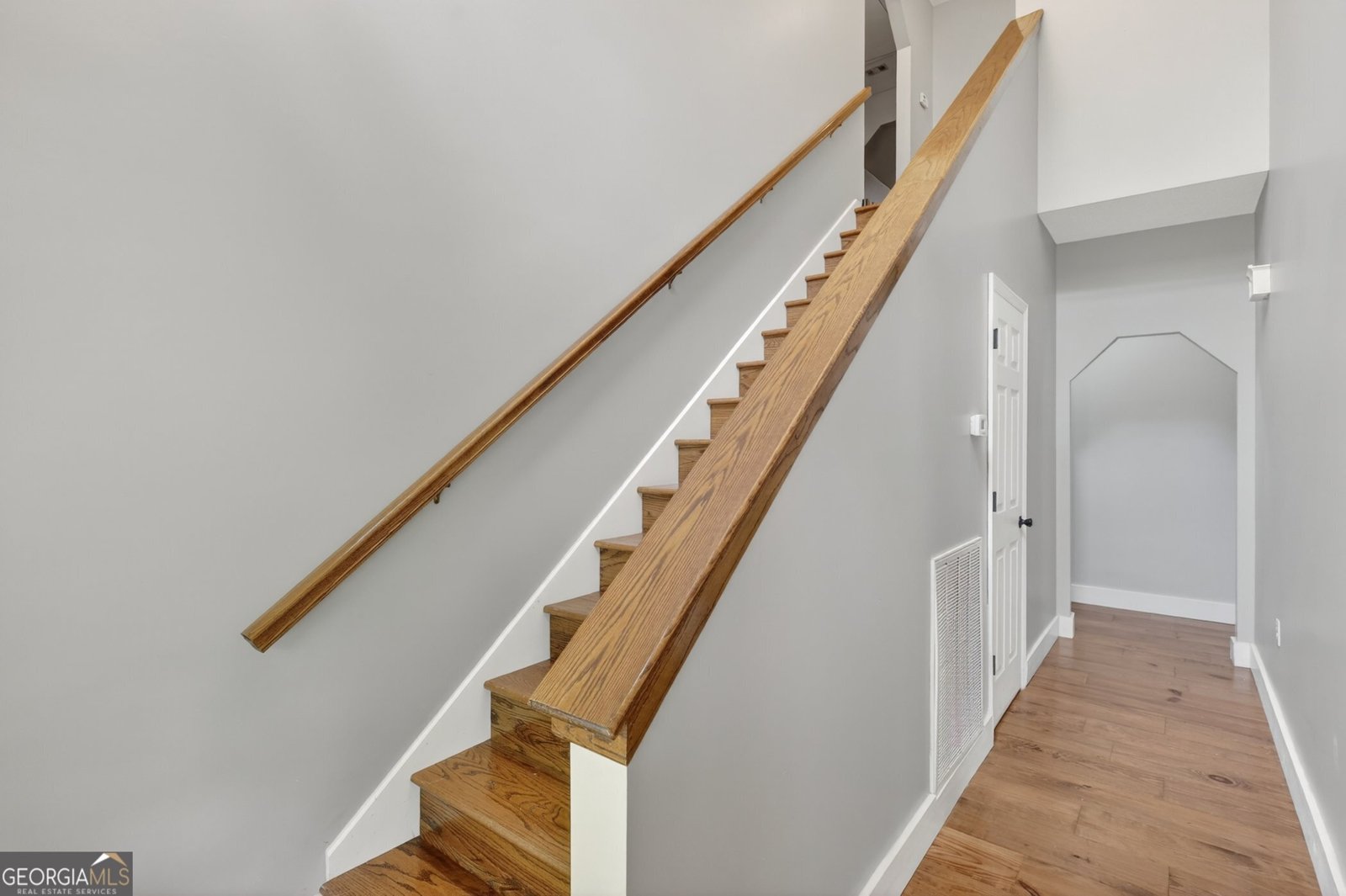 300 Johnson Drive Sylvania - Photo 10
