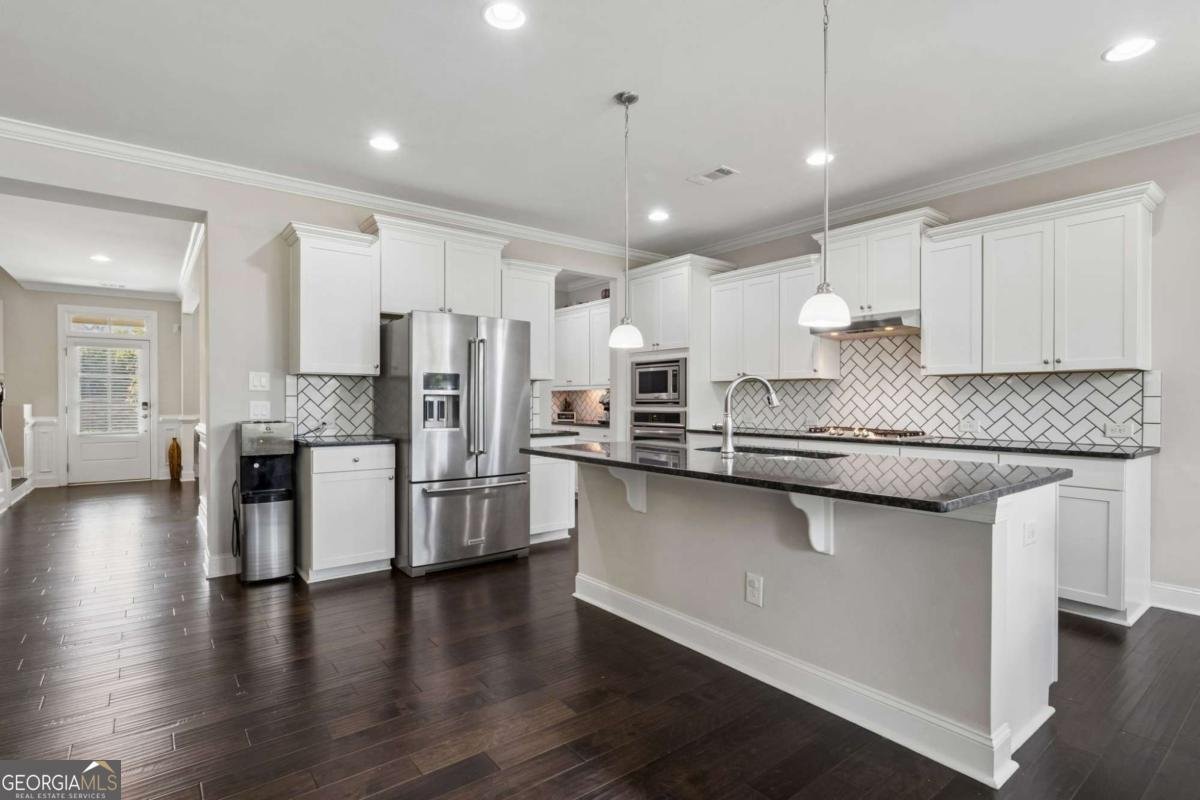 7110 Sailaway Drive Flowery Branch - Photo 16