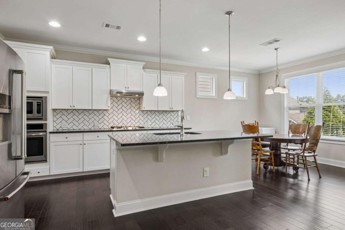 7110 Sailaway Drive Flowery Branch - Photo 22