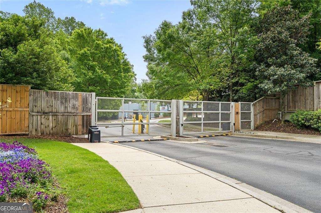 1345 Stirling Court Atlanta - Photo 36