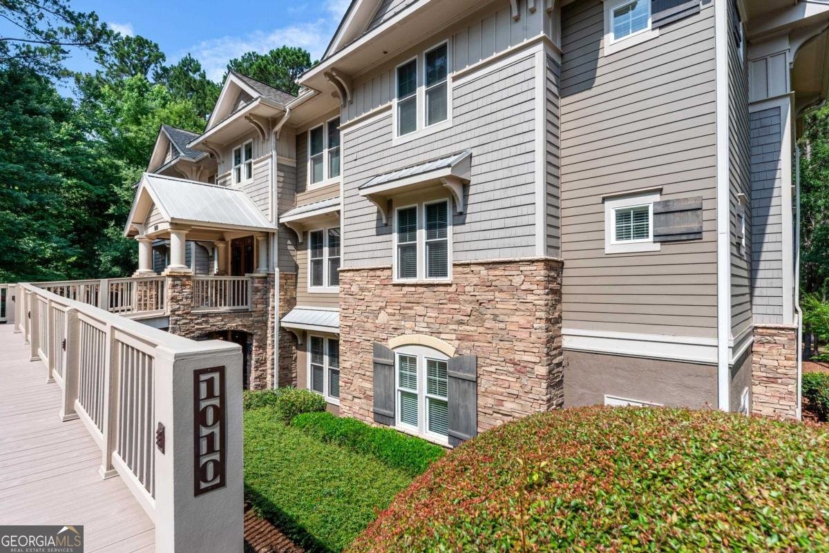 1010B Portage Trail Greensboro - main photo