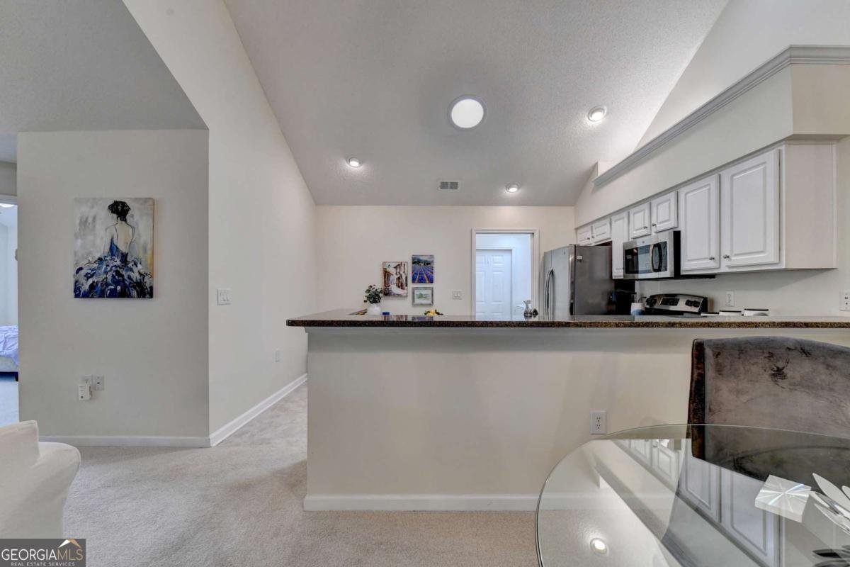 3097 Oakside Circle Alpharetta - Photo 12