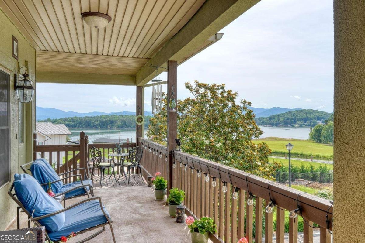 1729 Watercrest Way Young Harris - Photo 15