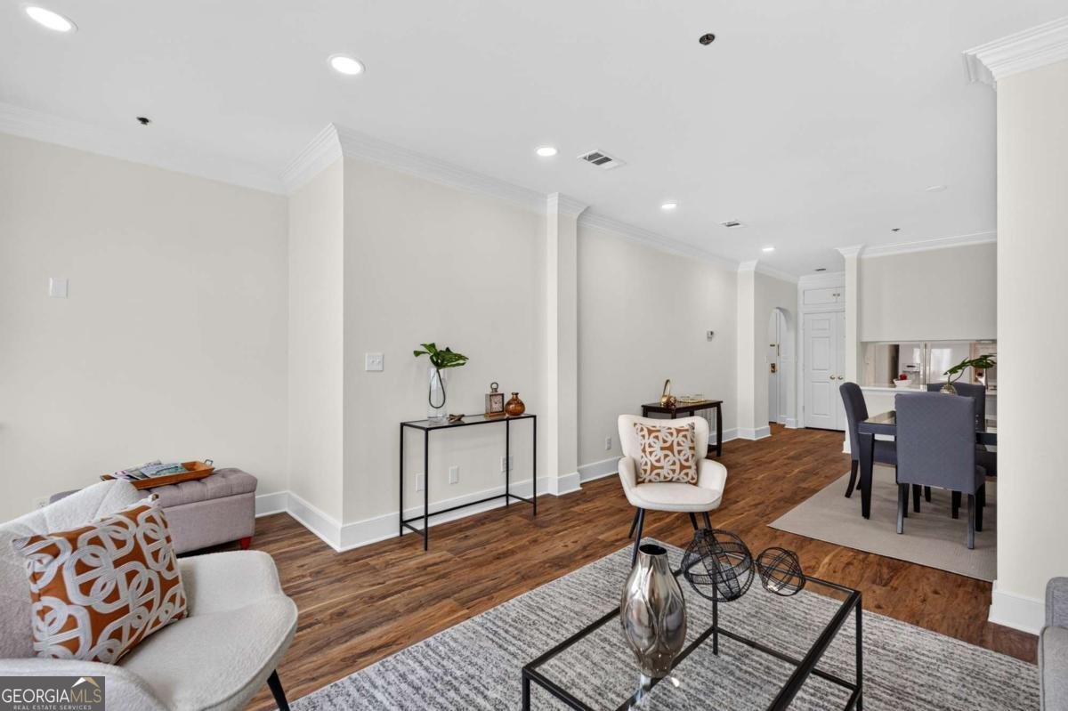 2499 Peachtree Road Atlanta - Photo 10