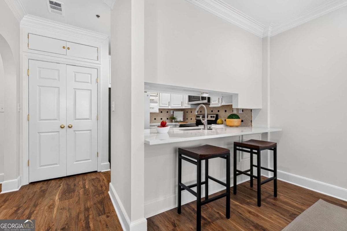 2499 Peachtree Road Atlanta - Photo 12