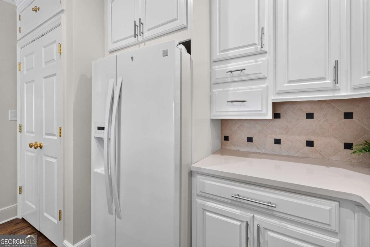 2499 Peachtree Road Atlanta - Photo 6