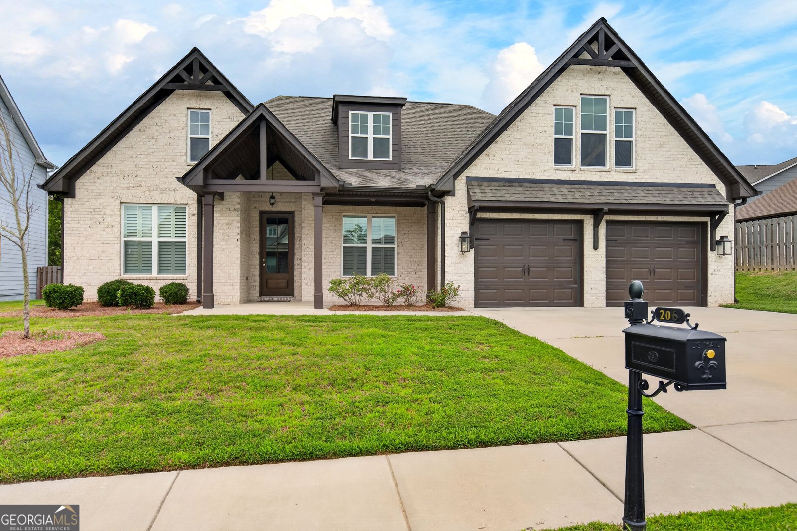 206 Linman Drive Lagrange - main photo
