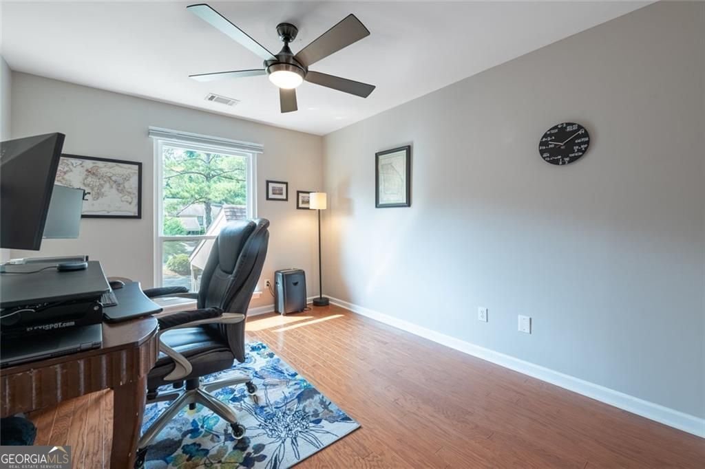 6391 Hawthorne Terrace Peachtree Corners - Photo 22