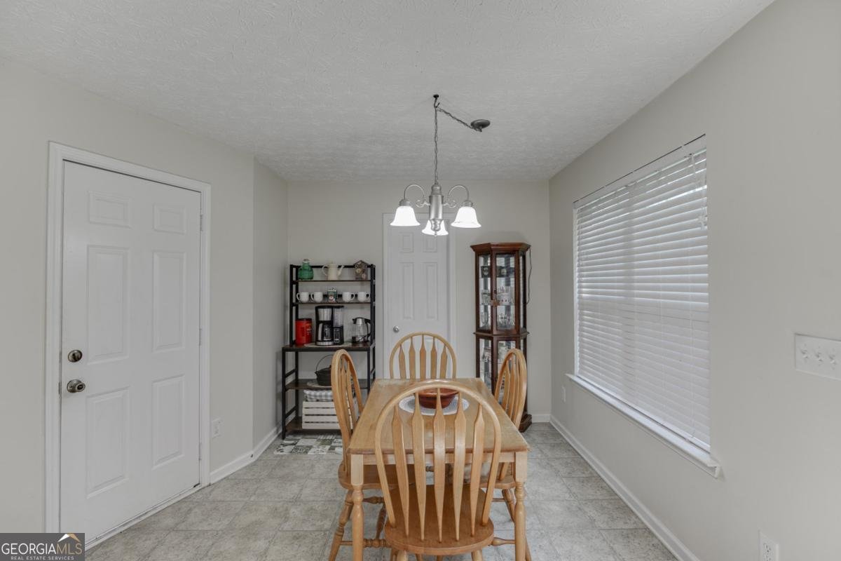 1534 Cardinal Lane Winder - Photo 17