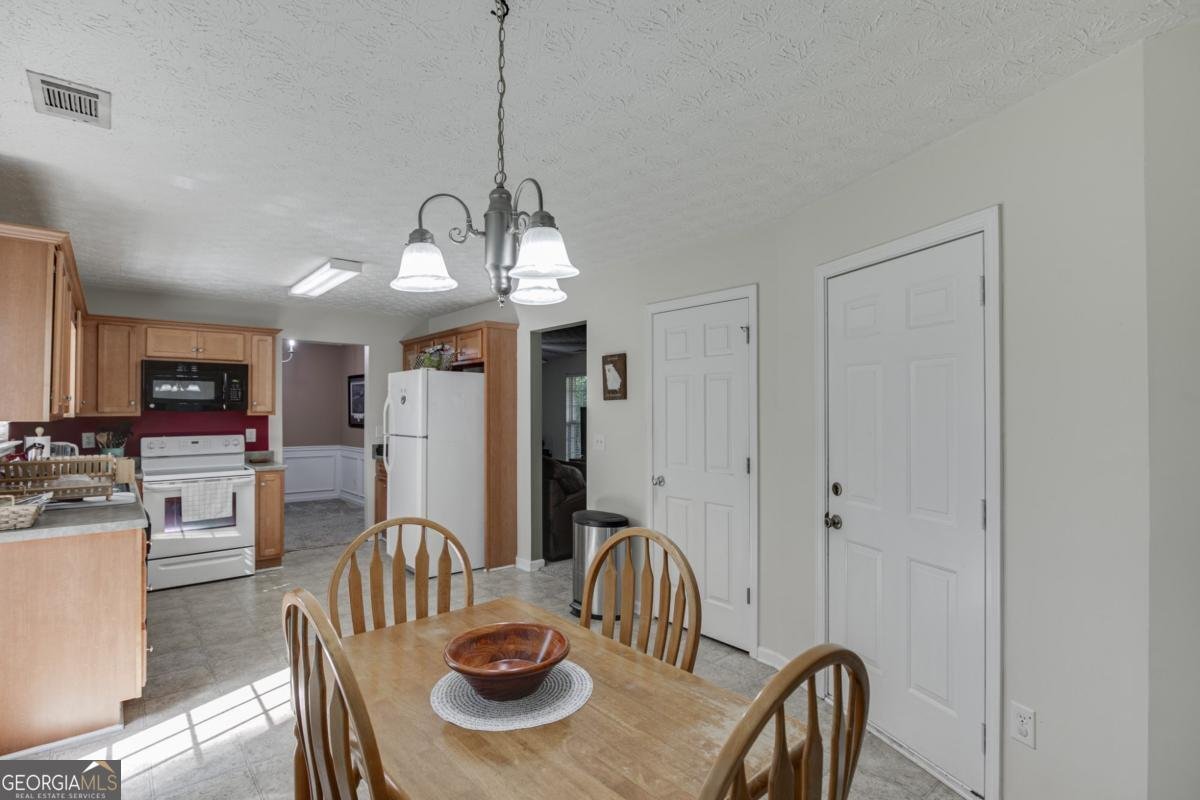 1534 Cardinal Lane Winder - Photo 19