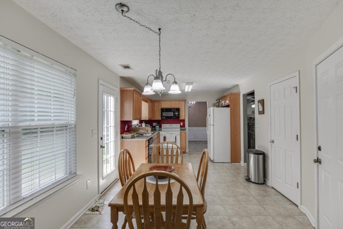1534 Cardinal Lane Winder - Photo 20