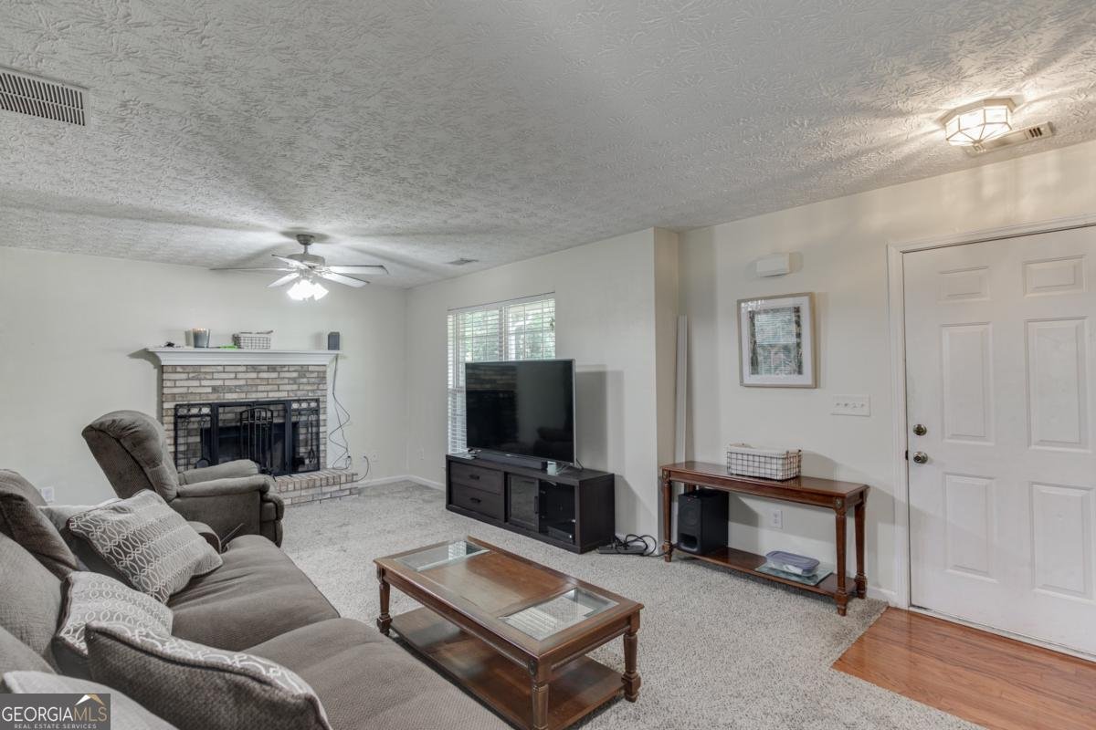 1534 Cardinal Lane Winder - Photo 6