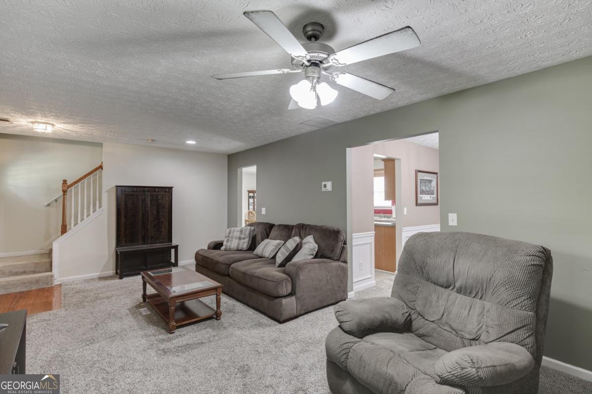 1534 Cardinal Lane Winder - Photo 7