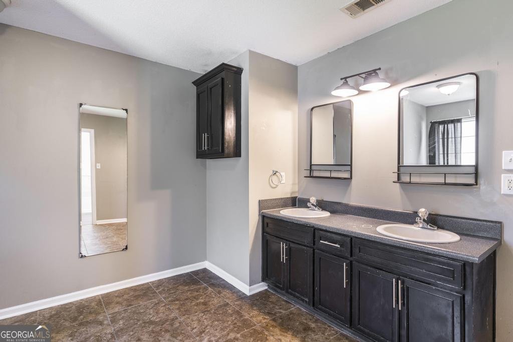 504 Falkirk Drive Warner Robins - Photo 13