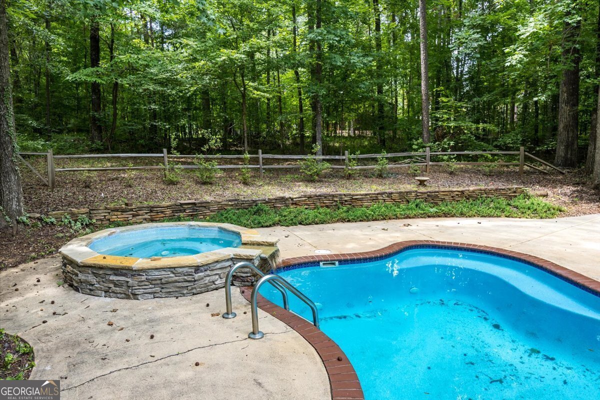 201 Manor Court Forsyth - Photo 28