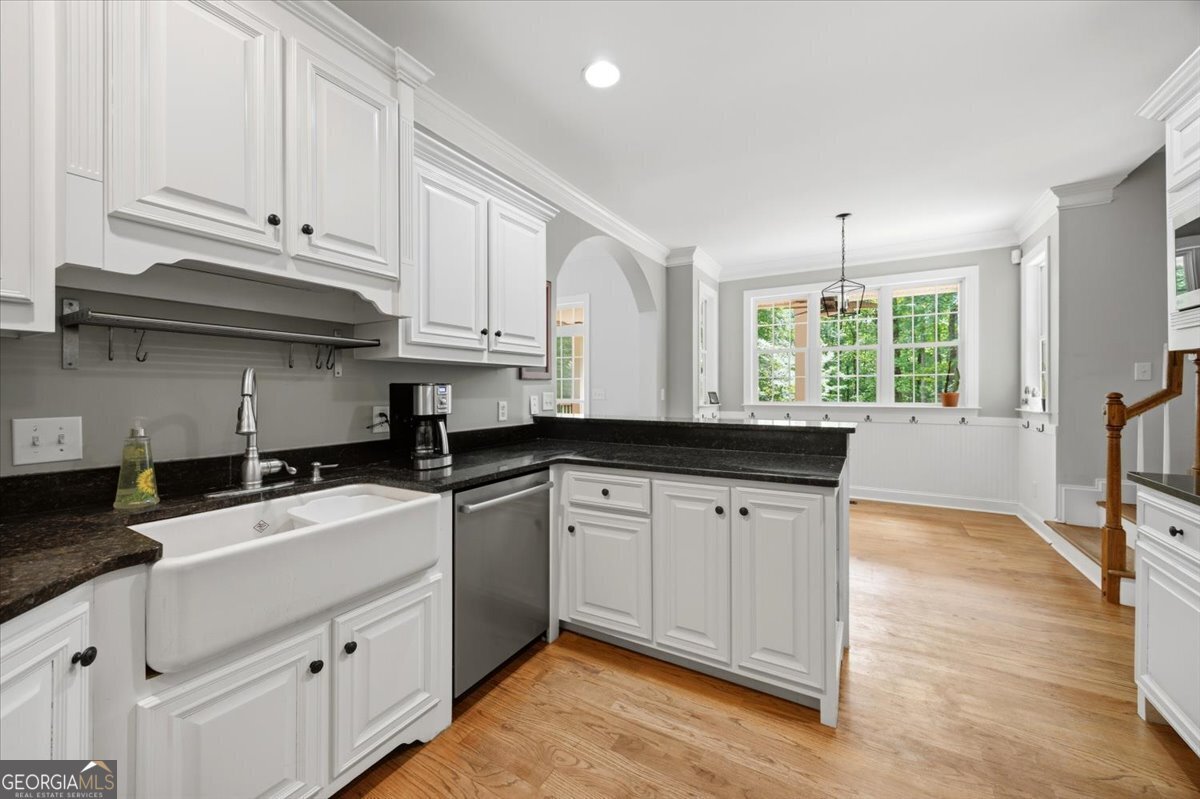 201 Manor Court Forsyth - Photo 8