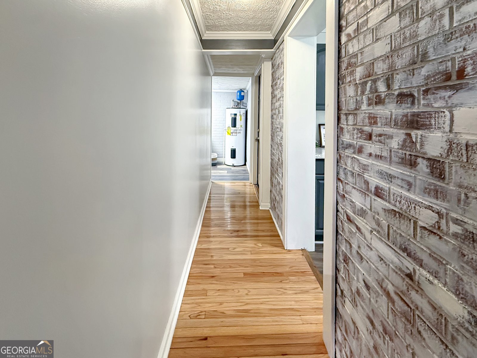 115 Tyus Street Barnesville - Photo 12