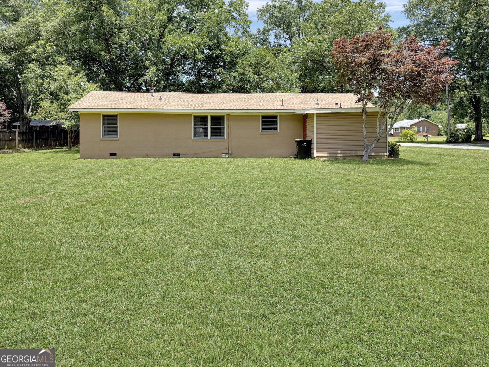 115 Tyus Street Barnesville - Photo 17