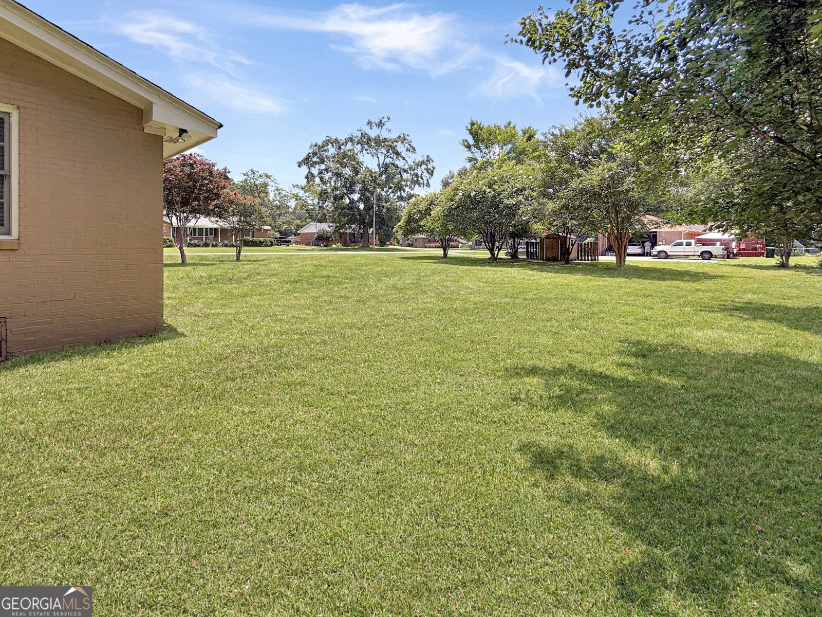 115 Tyus Street Barnesville - Photo 18
