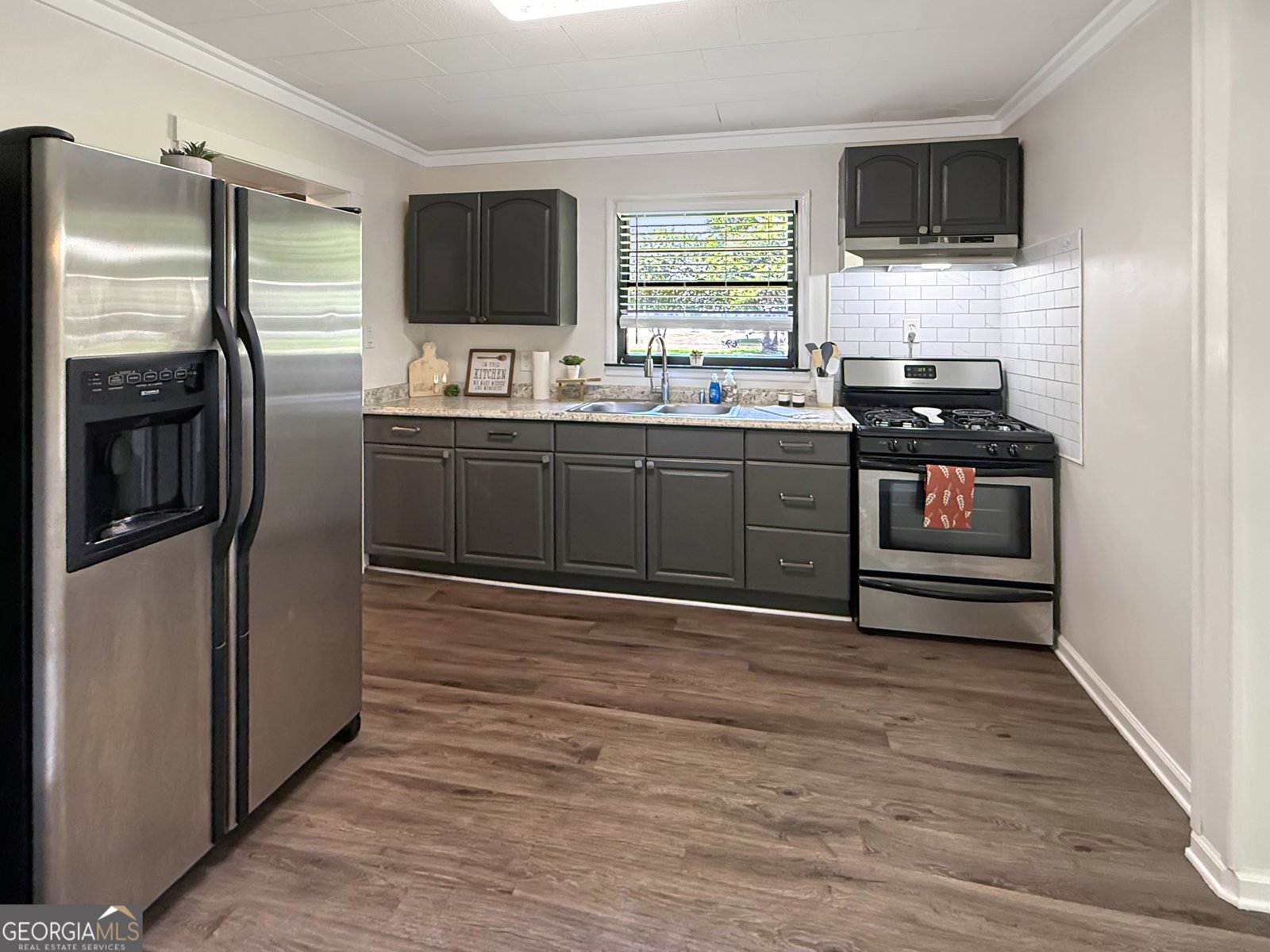 115 Tyus Street Barnesville - Photo 7