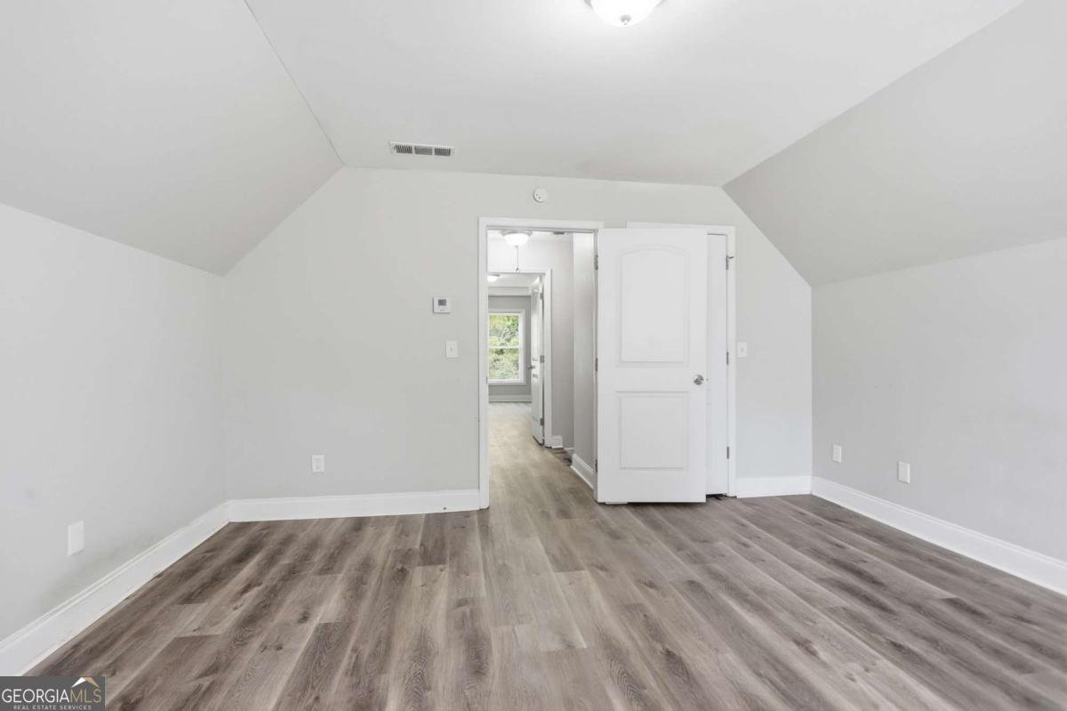 562 Woodlawn Avenue Atlanta - Photo 20