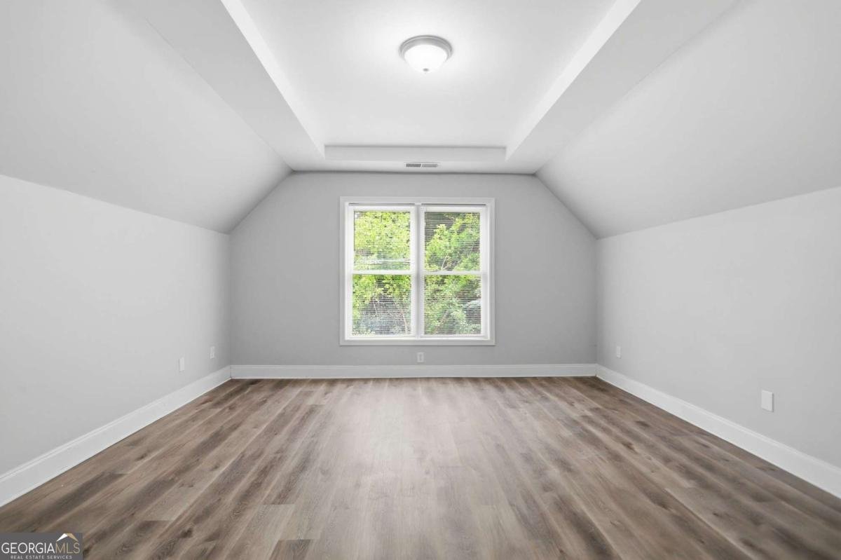 562 Woodlawn Avenue Atlanta - Photo 21